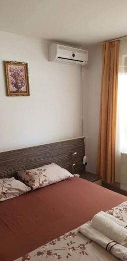 Garsoniera regim hotelier Neptun Residence