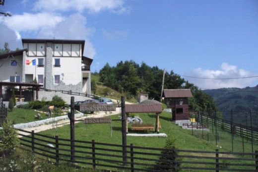Pensiunea PESTERA, Pestera