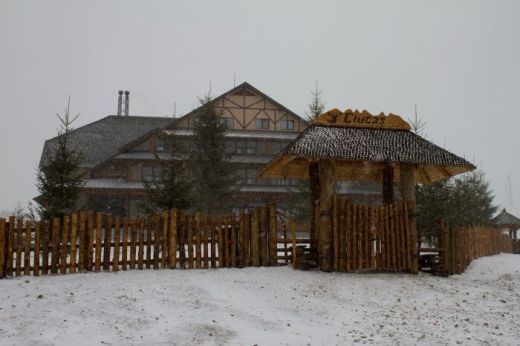 Hotel Varful Ciucas, Cheia