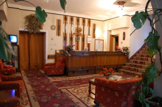 Hotel Cirus