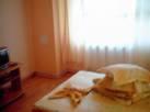 camera cu baie comuna