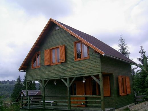 Vila Boroka, Comandau