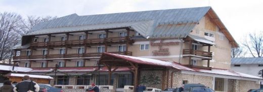 Hotel Cabana Trei Brazi