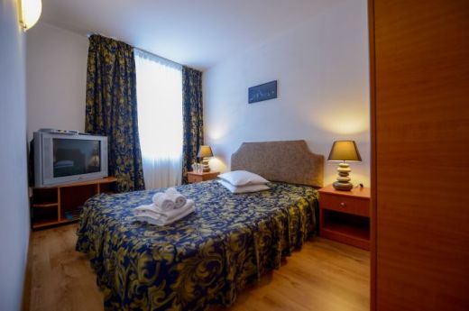 Hotel Cabana Trei Brazi