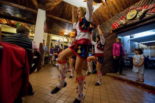 Hotel Cabana Trei Brazi