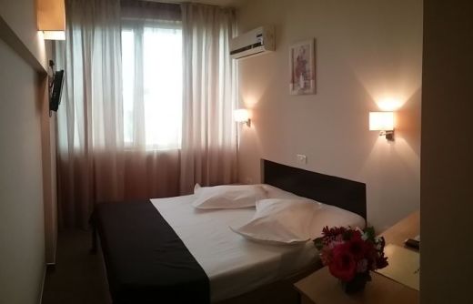 Hotel Flora, Mamaia