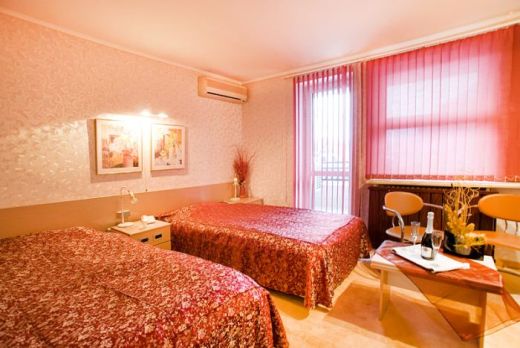 Hotel Amana INN, Campina