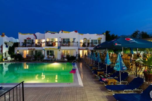Hotel Laguna