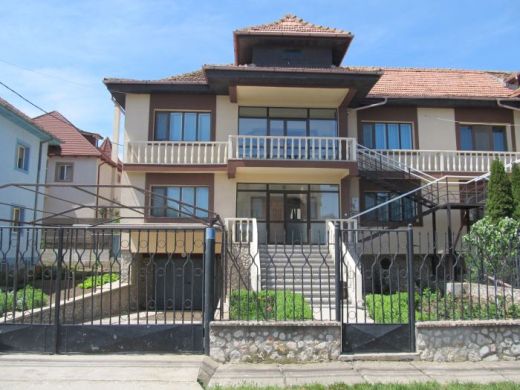 Vila Lucian