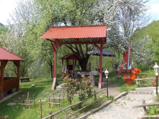 Pensiunea Poiana Soarelui
