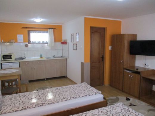 Pensiunea Napraforgo, Praid
