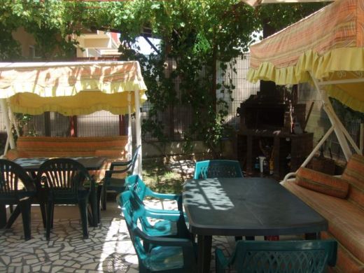 Vila Dumitra, Costinesti